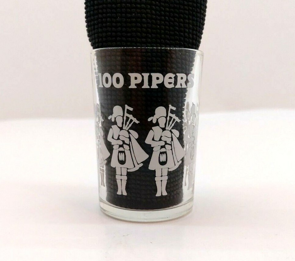100 Pipers Clear Shot Glass