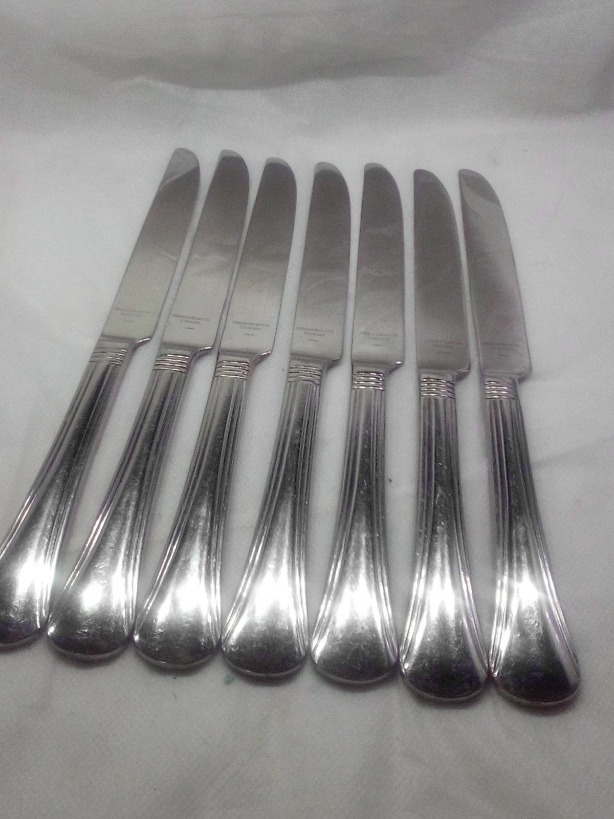 8 Dinner Knives Solid Reed & Barton Woodrow Stainless 9 5/8"