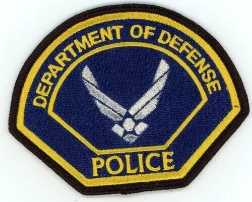 UNITED STATES US DEPARTMENT OF DEFENSE POLICE NICE SHOULDER PATCH POLICE SHERIFF