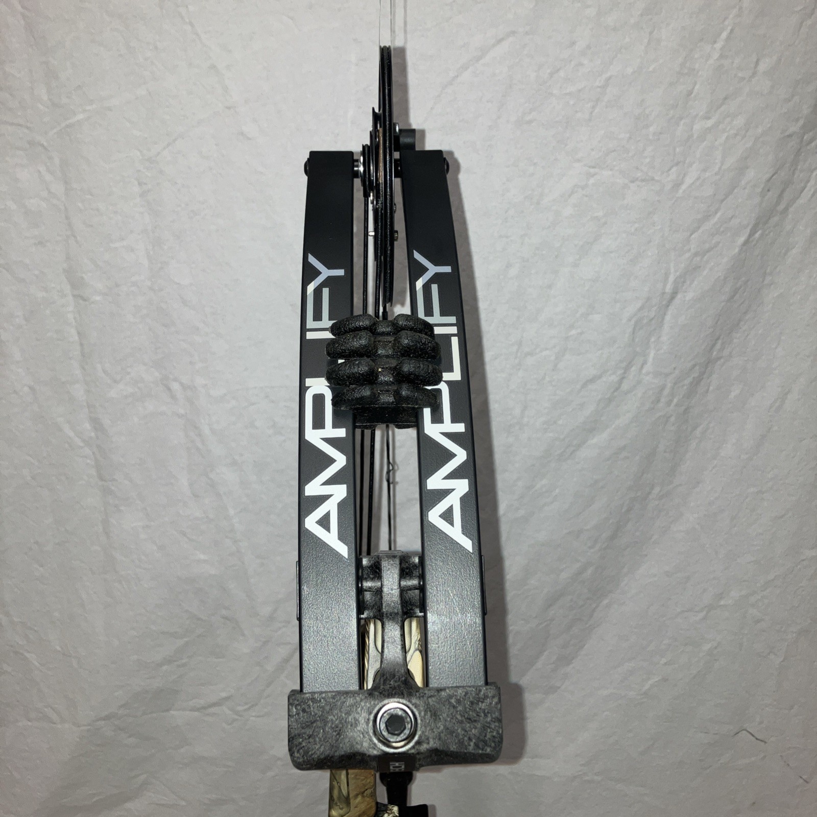 Bowtech Amplify RH W/ Package Breakup Country