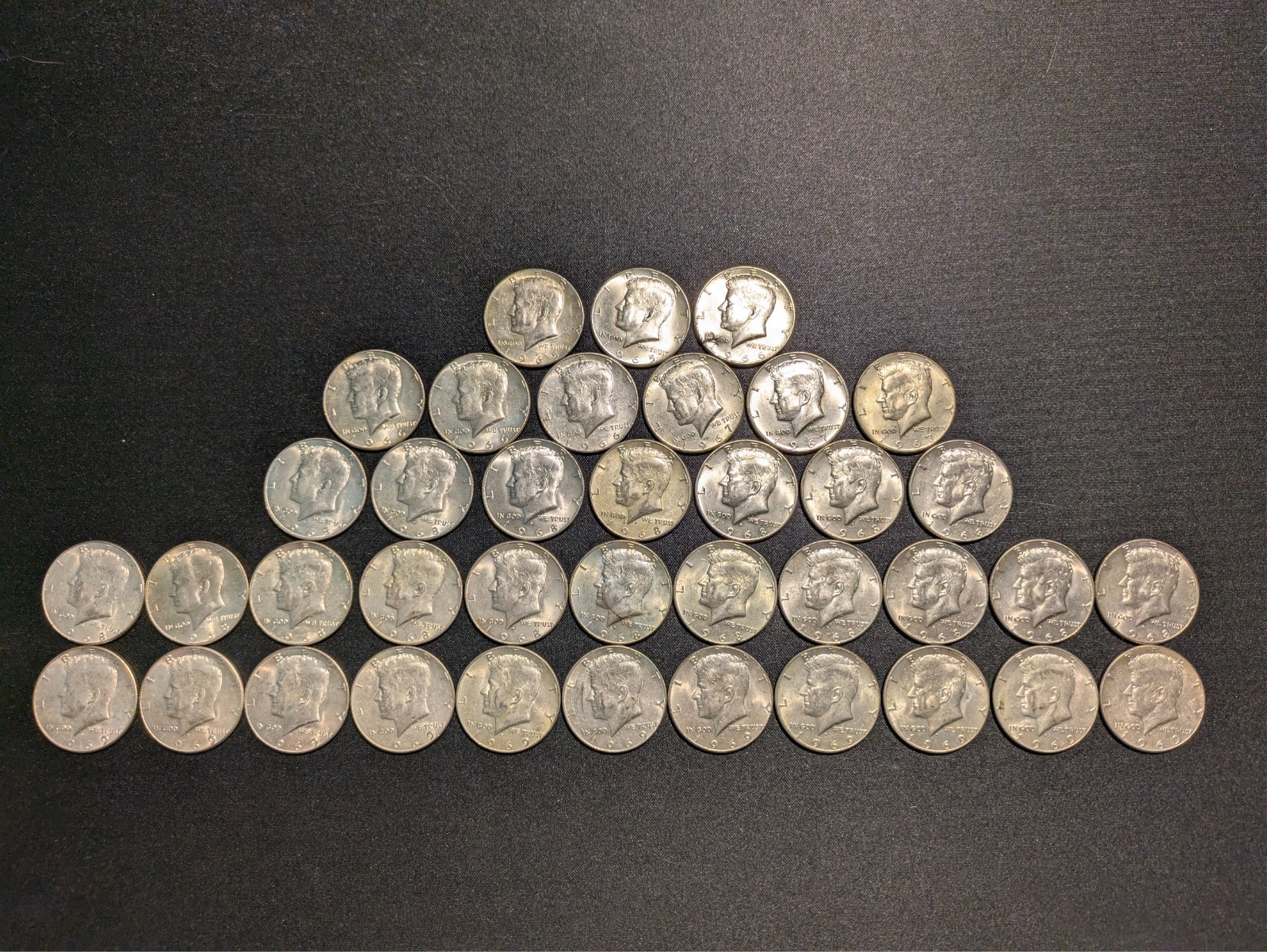 Lot of 38 Kennedy Silver Half-Dollars 65-69 Circulated