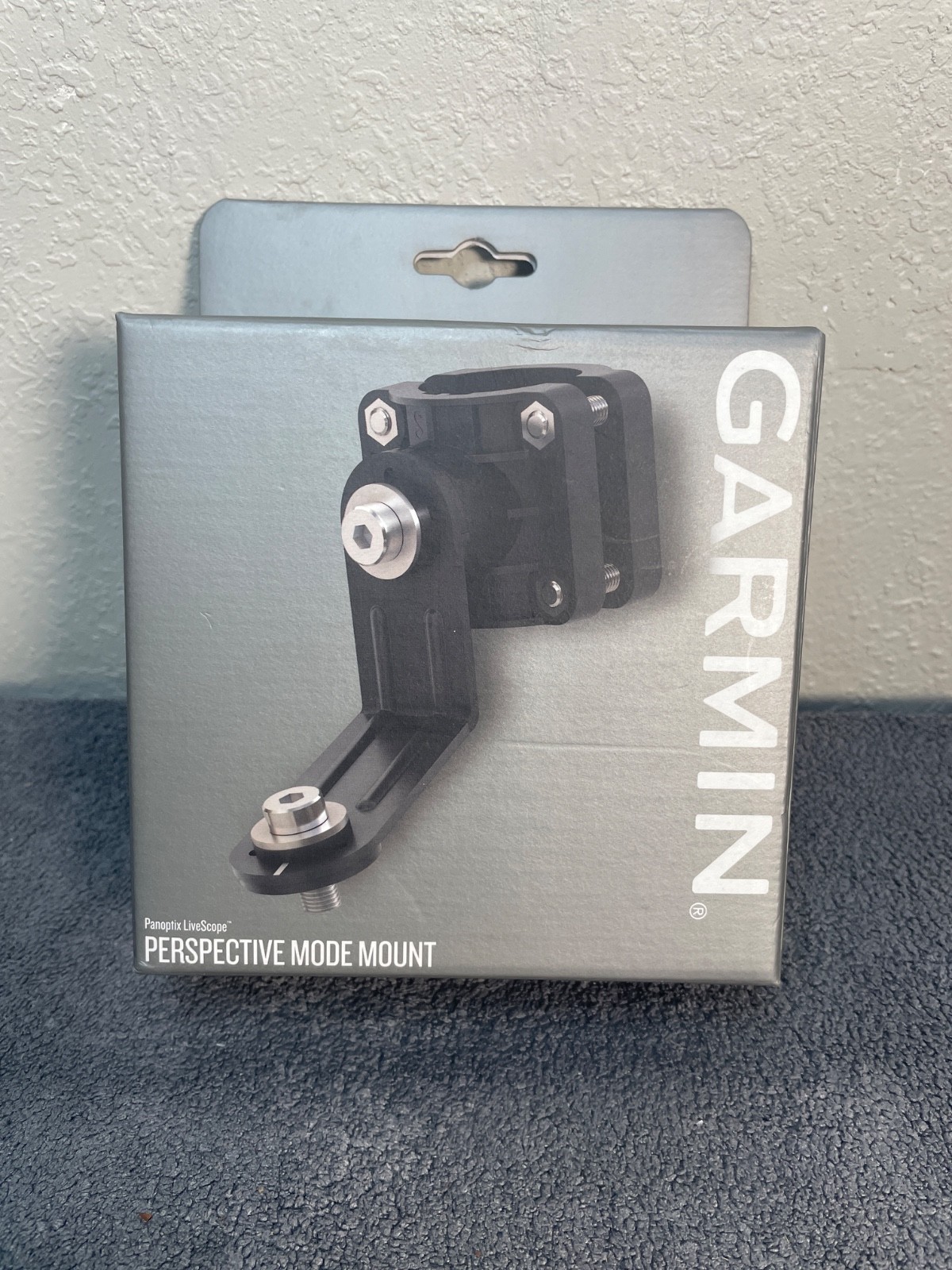 NEW Garmin Panoptix LiveScope Transducer Perspective Mode Mount 010-12970-00