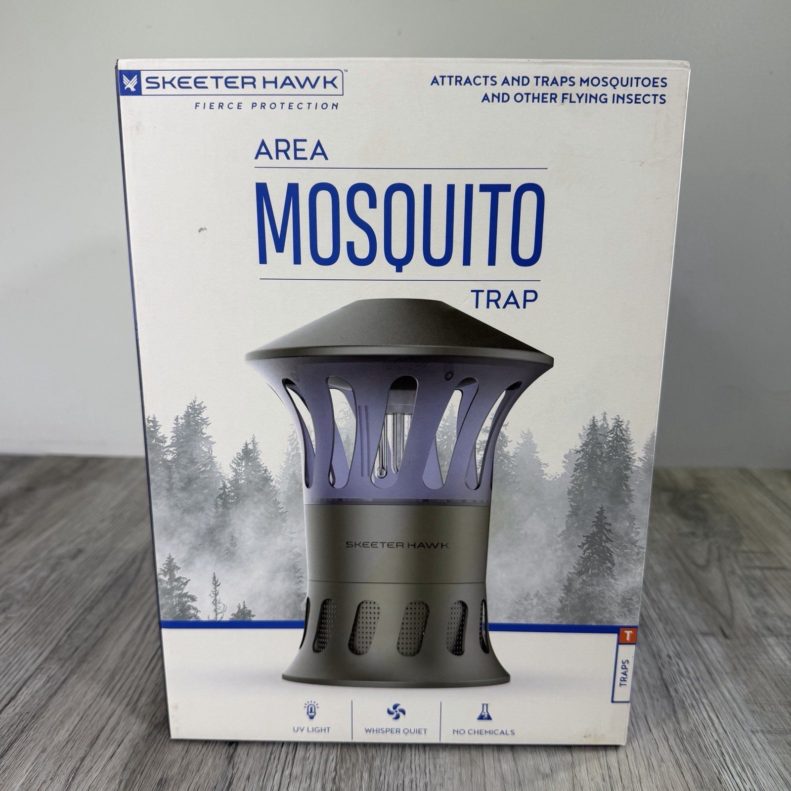 Skeeter Hawk Mosquito & Large Fly Trap Powerful Insect Killer UV Light New Box
