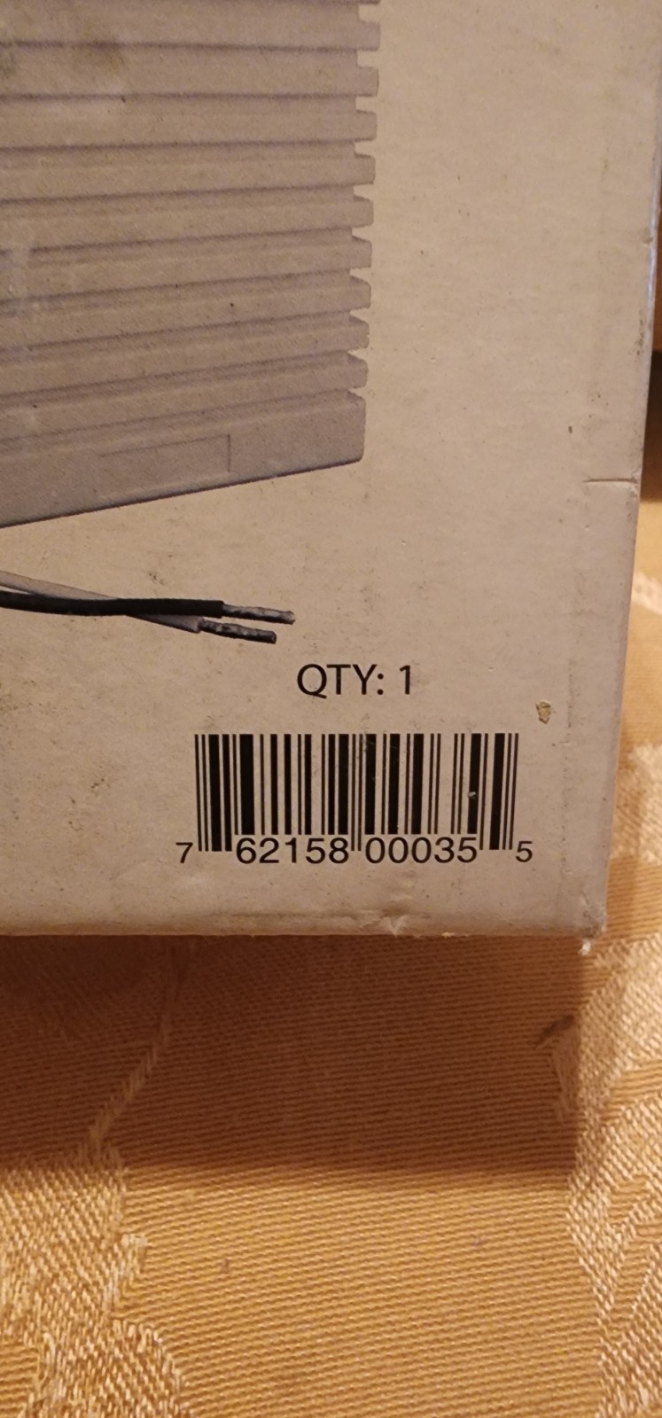 ELK SP35 Speaker 20 Watt MISSING MOUNTING SCREWS