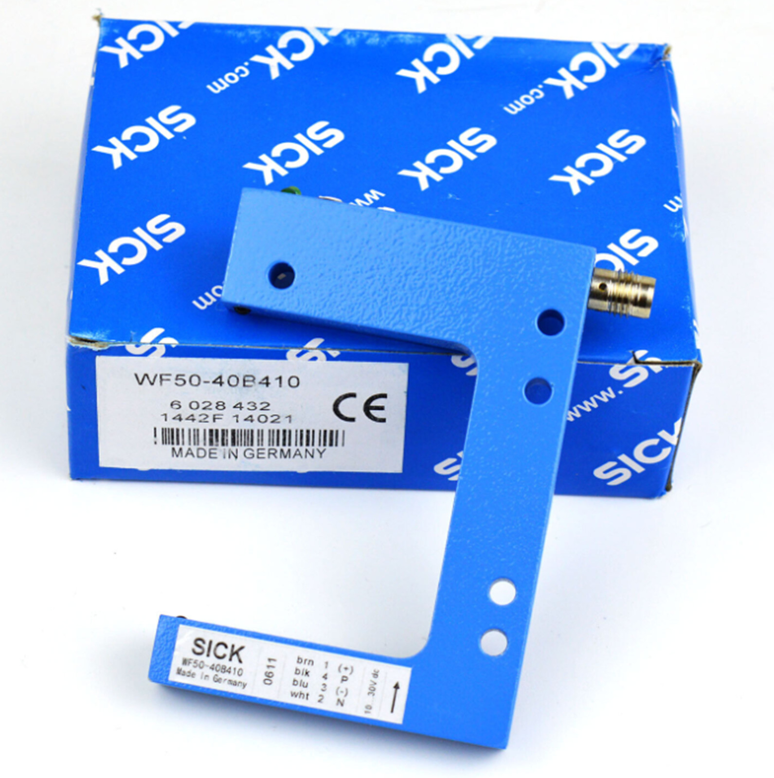 NEW SICK WF50-40B410 PLC FORK SENSOR, 4-PIN, M8 CONNECTOR PNP 10-30VDC
