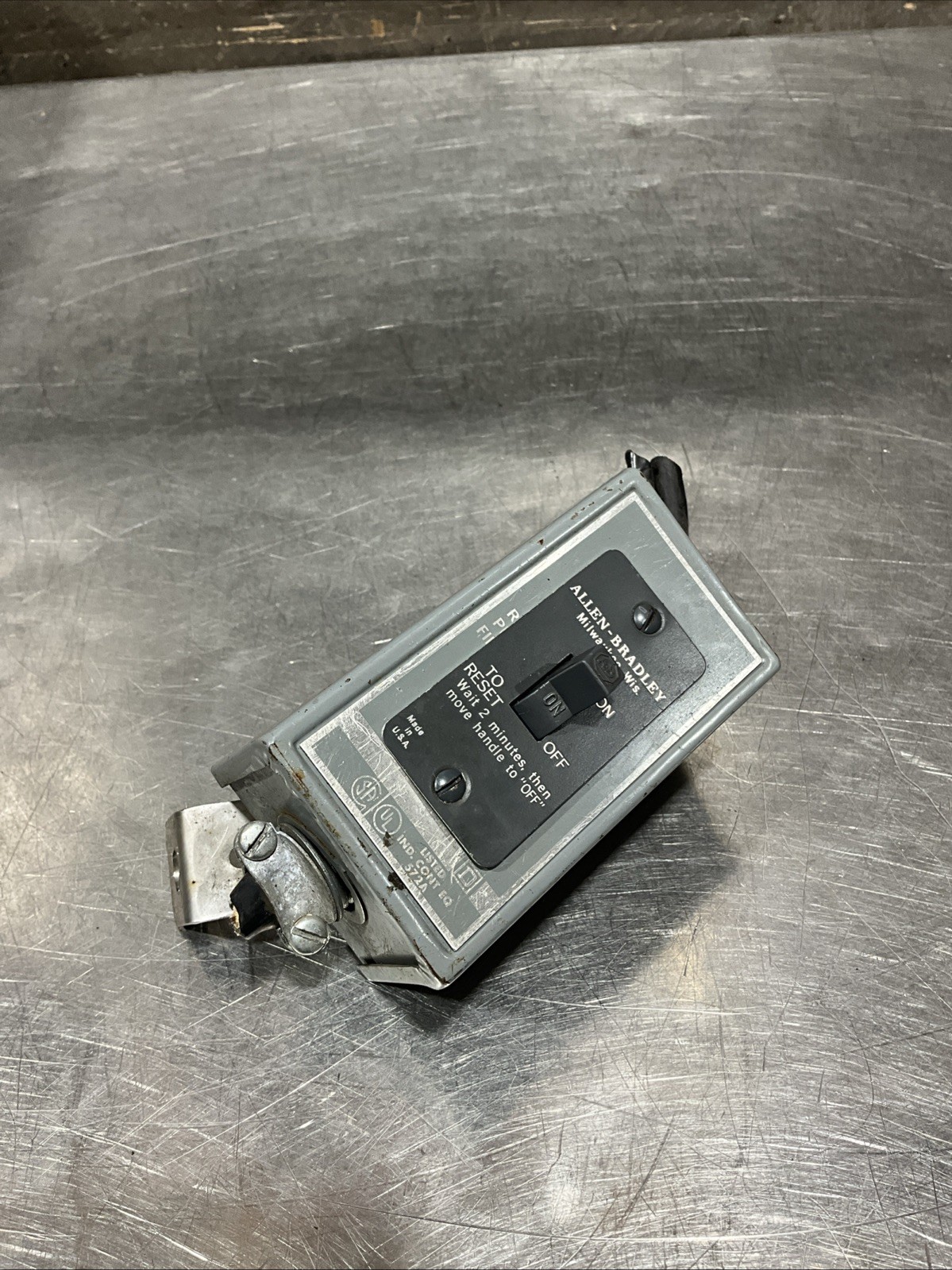 Allen Bradley 572A Motor Controller, Used