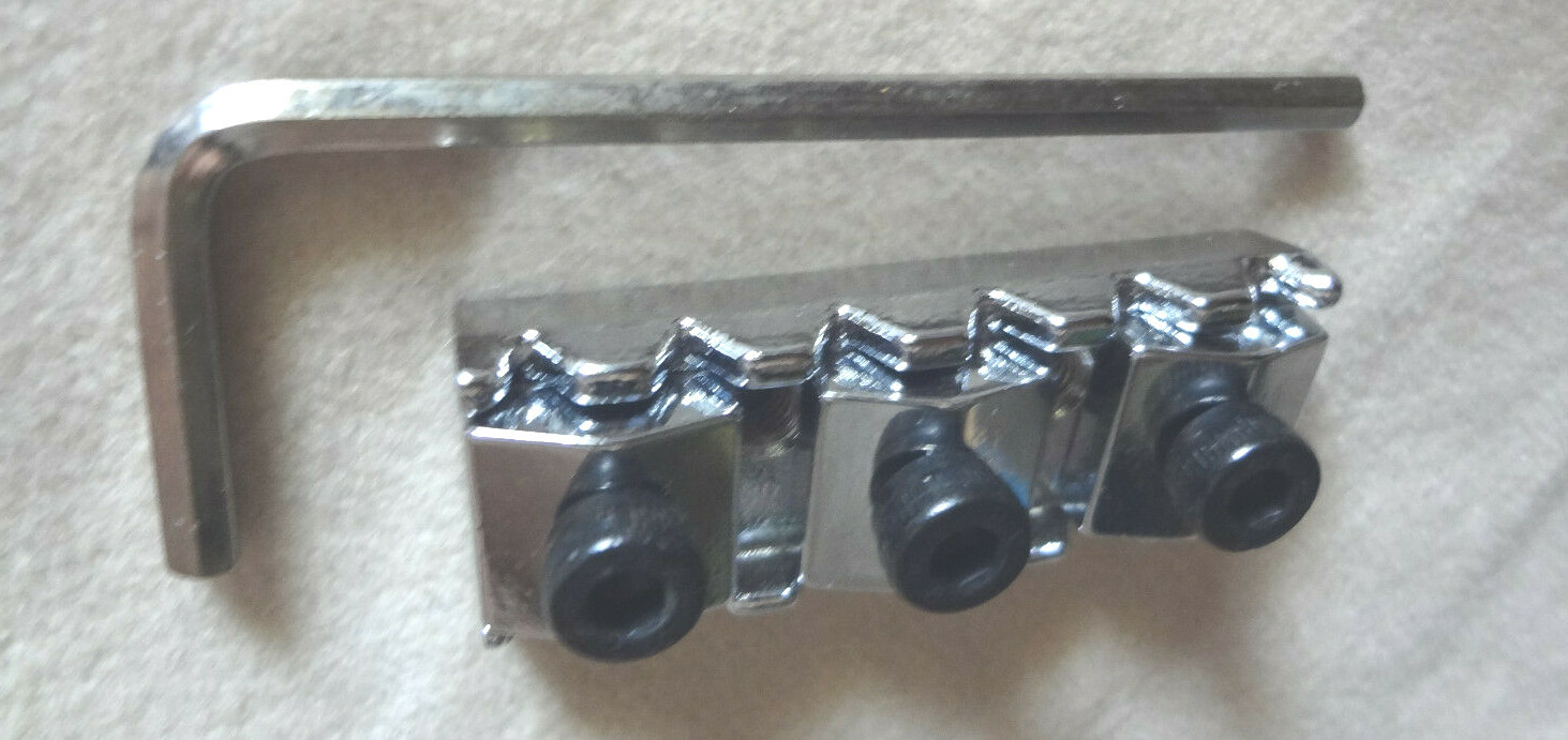 FLOYD ROSE Lic. LOCKING NUT MIGHTY MITE CHROME 43MM Bottom Mount 4 Guitar