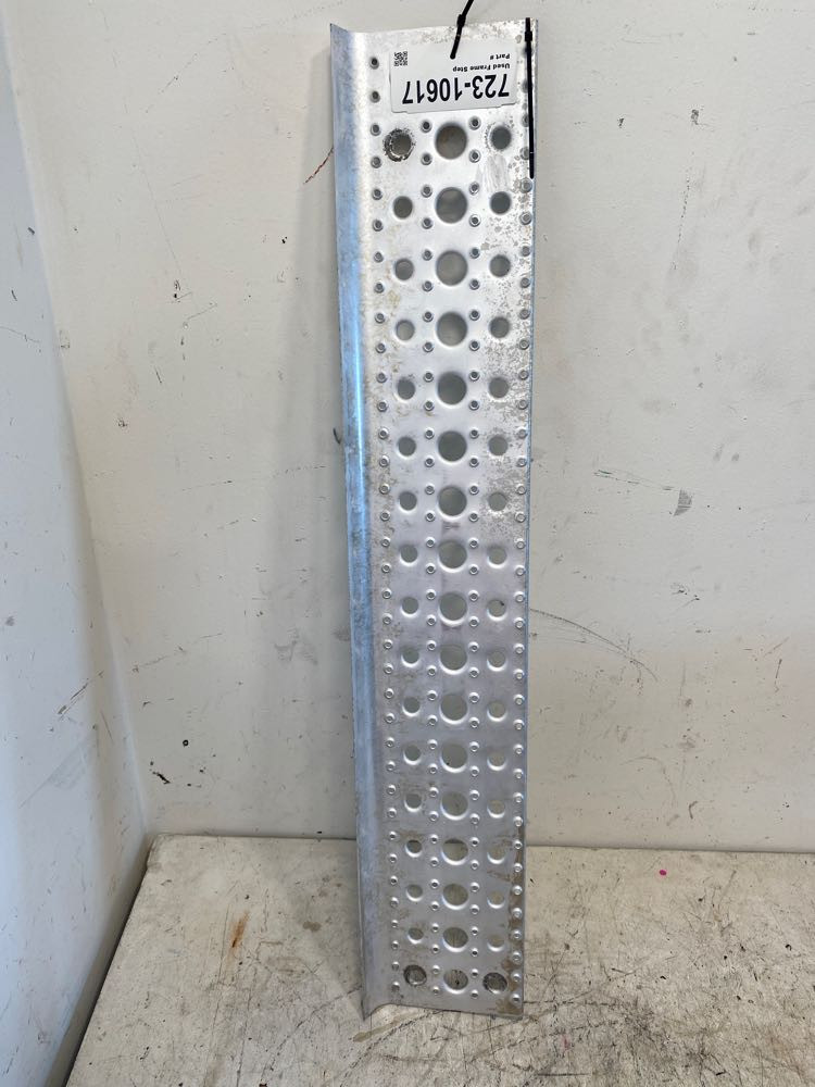 Step NA (723-10617)