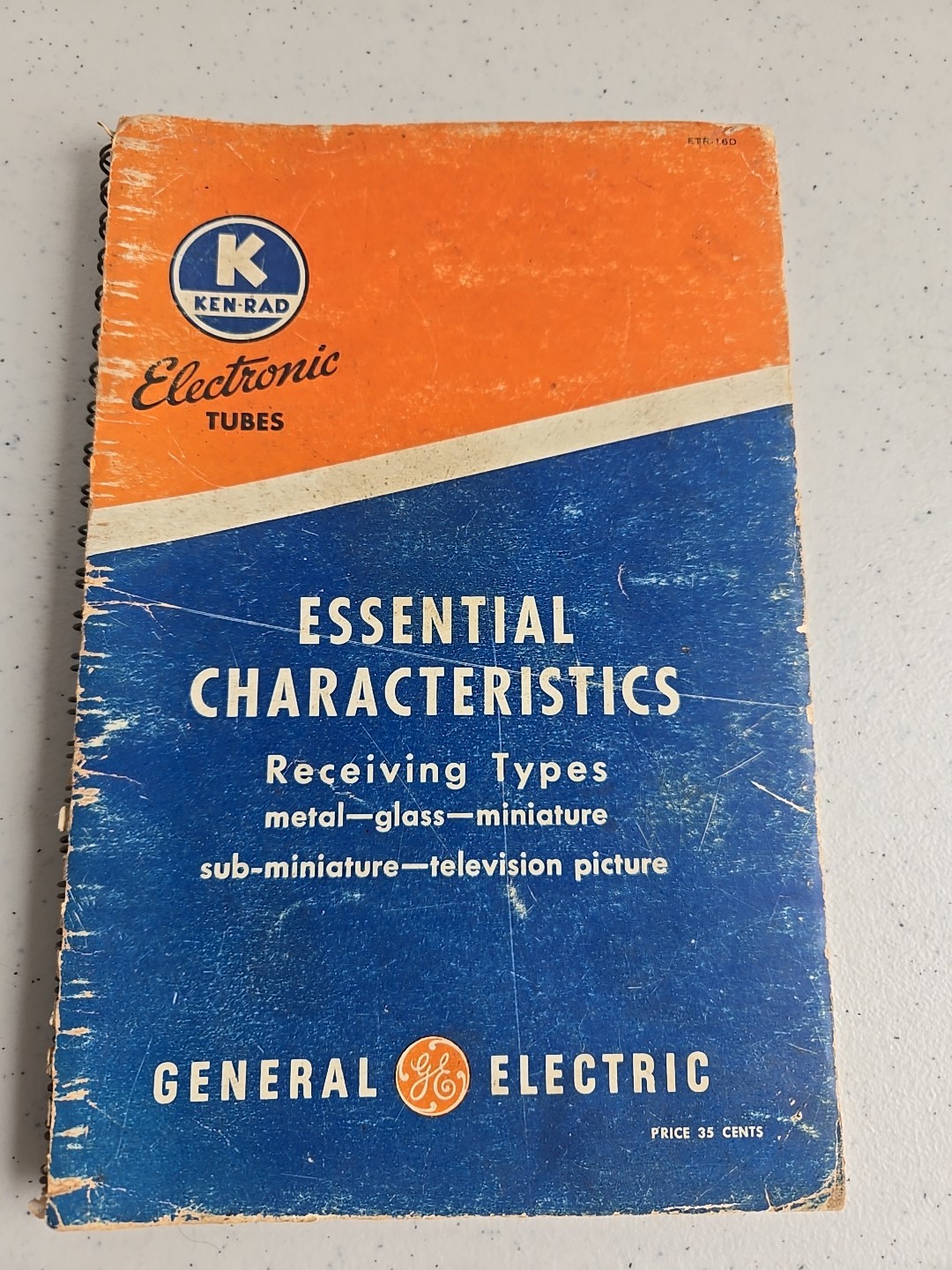 Vtg GE Electronic Tubes Essential Characteristics ETR-16D Vacuum Electron Tube