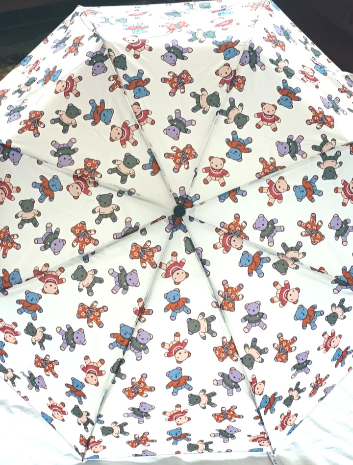 VERA BRADLEY ESSENTIAL UMBRELLA Tossed Teddies NWT MSRP $45 (50671)