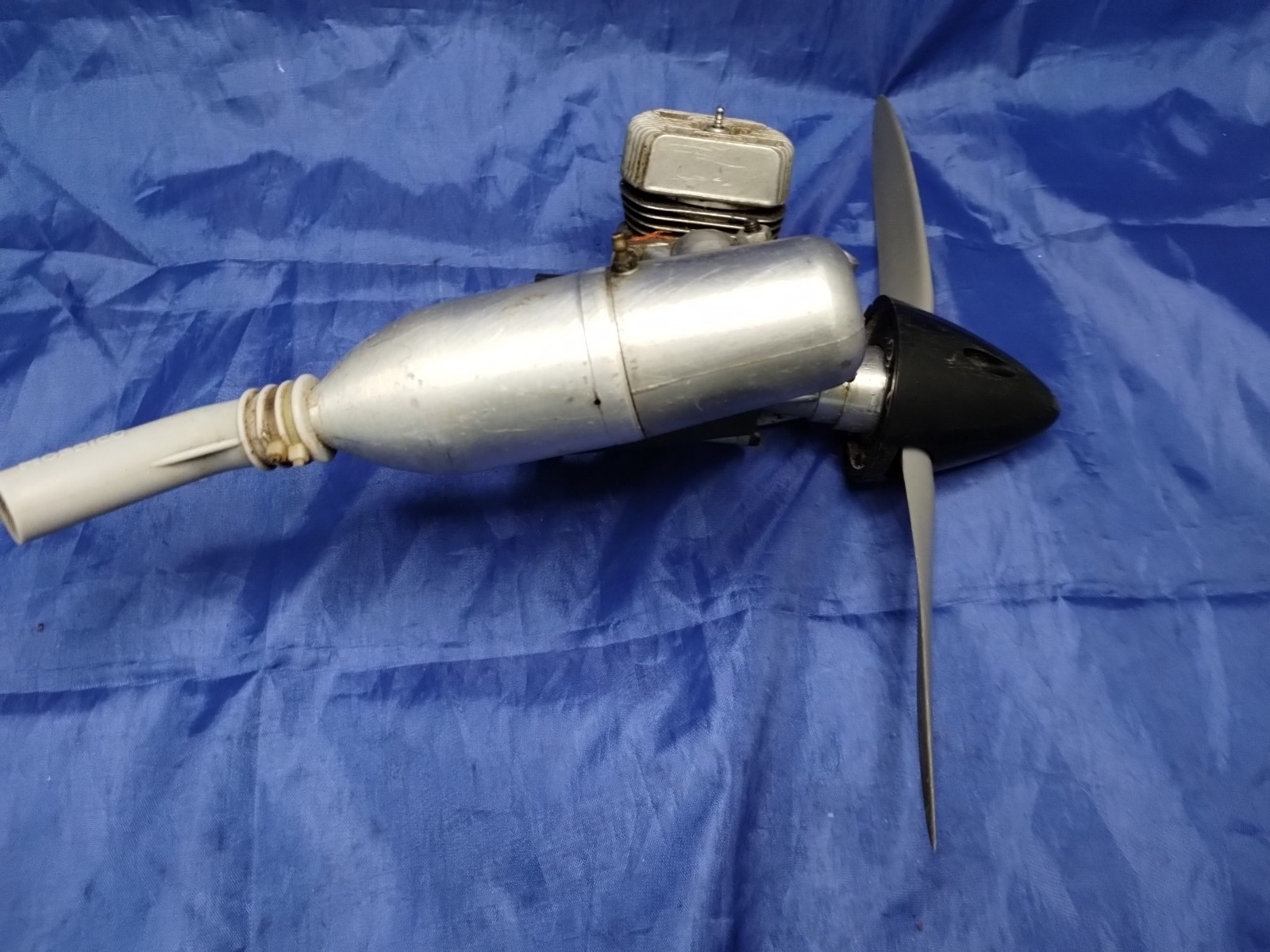 Vintage SUPER TIGRE 61 RC Engine Made in Italy Untested