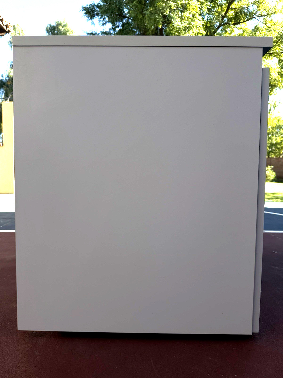 Middle Atlantic C5-FF27-2 Complete Credenza 28U Rack Frame 27in Depth (White)