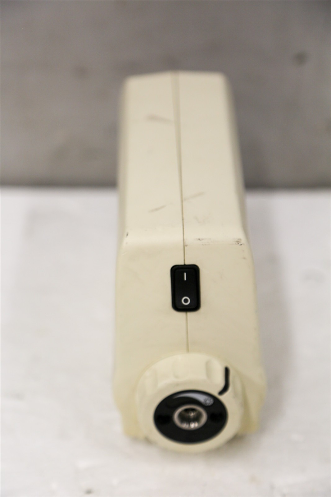 Welch Allyn 49501 TW Solarc Light Source (S23)