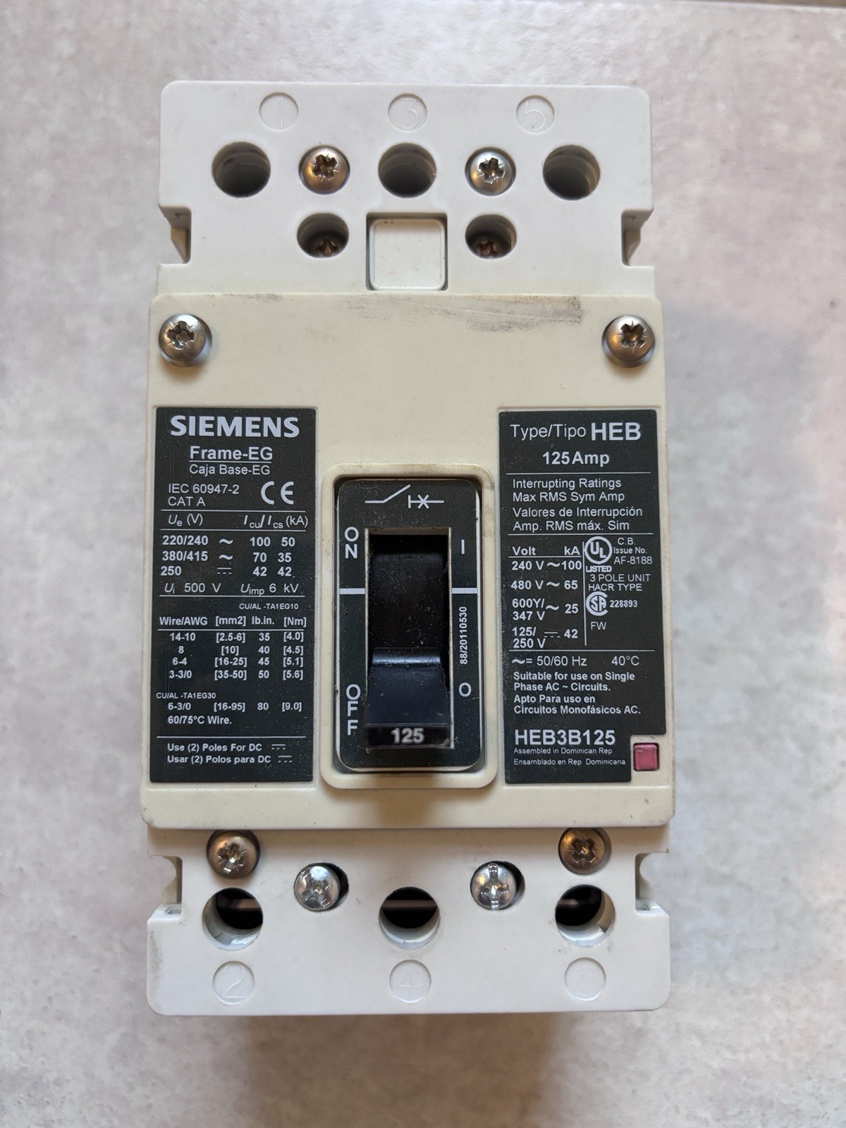 Siemens HEB3B125B Circuit Breaker 125 Amp 3Pole Refurbishable Read Description