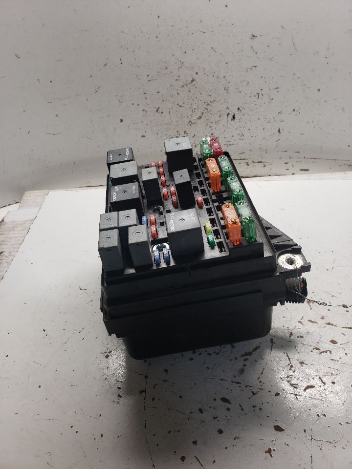Used Fuse Box Engine fits: 2003 Chevrolet Malibu VIN N 4th digit Classic Grade A