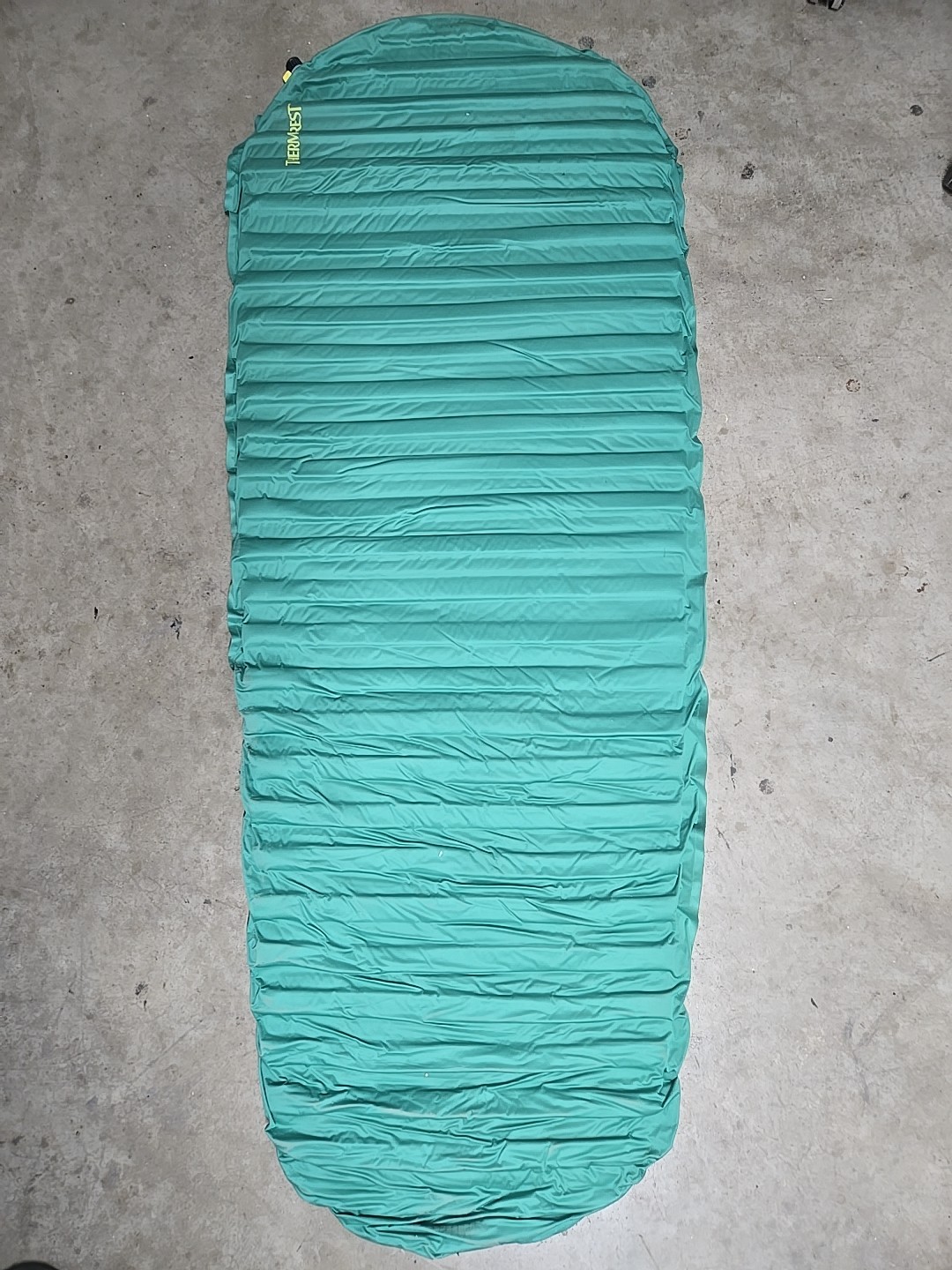 Therm-a-Rest Trail Pro R Inflatable Sleeping Pad Lightweight Mattress