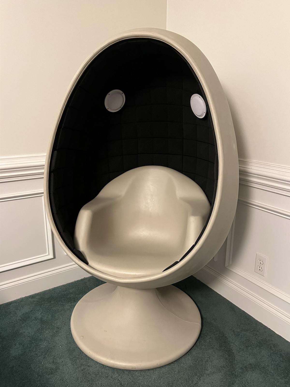 Space Age Atomic Egg Chair Modern MCM Atomic Starkey Laboratories Egg Pod Chair