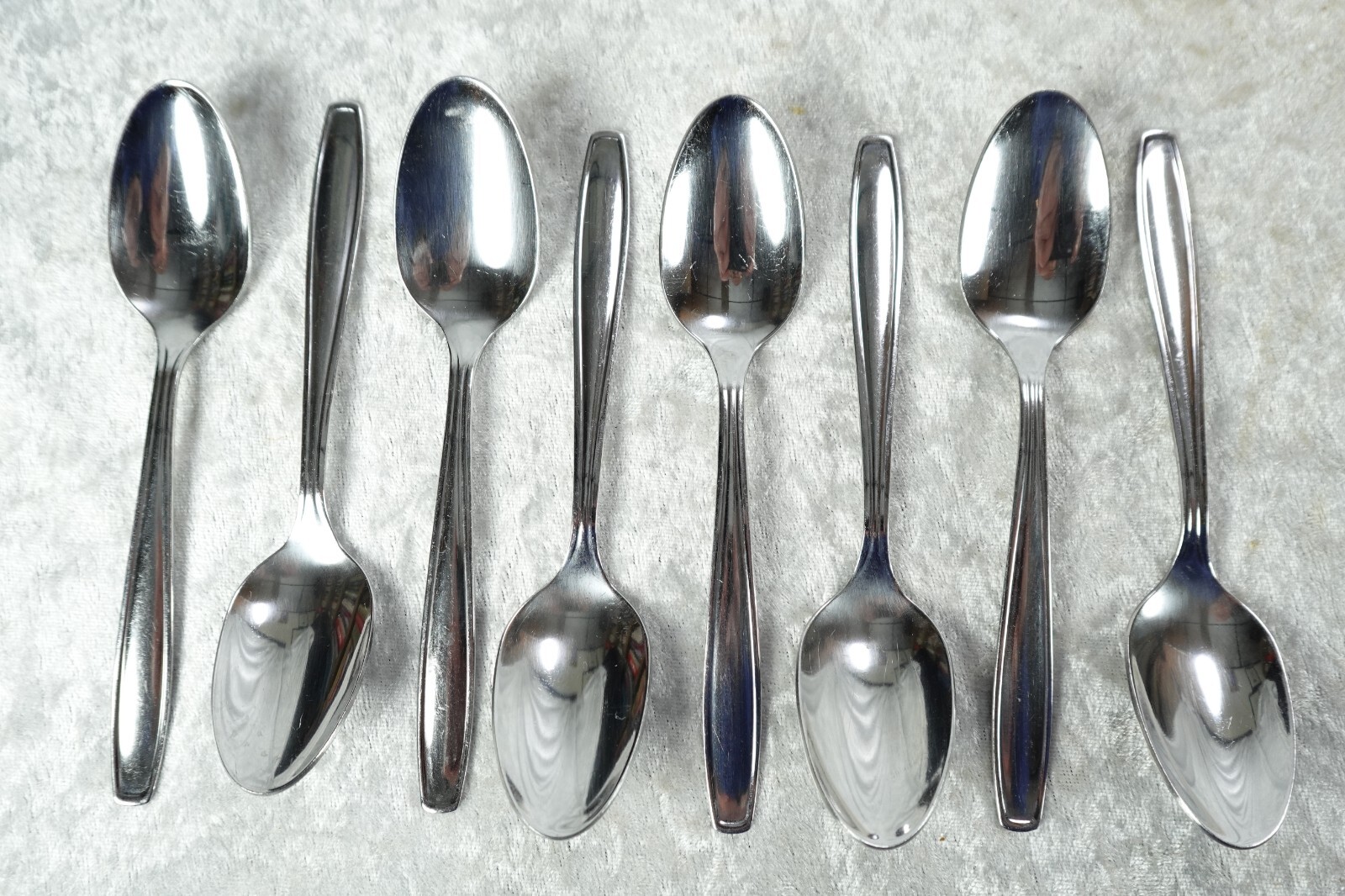 40 Pieces Vallarta Pattern Stainless Steel Flatware By Oneidacraft