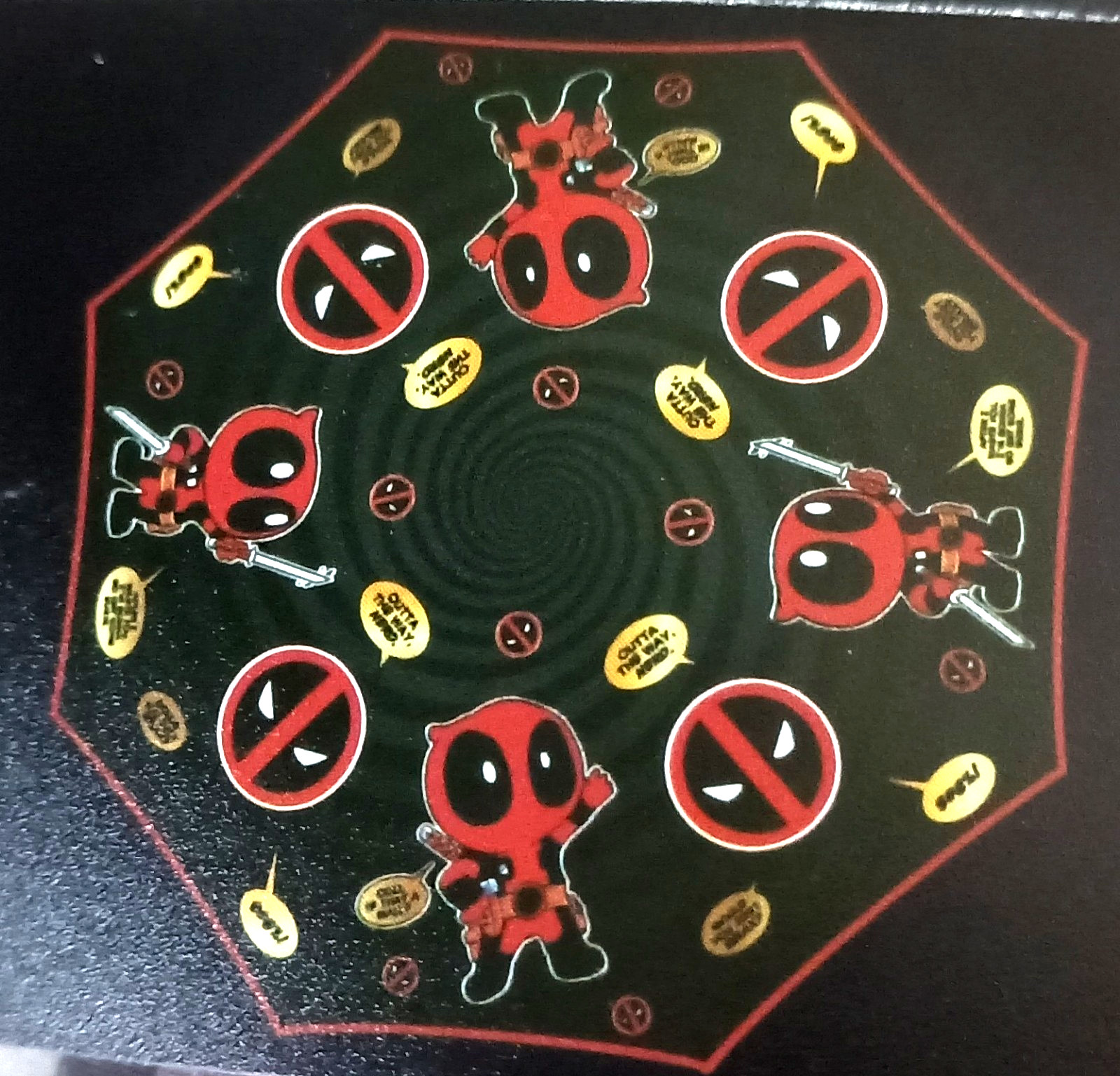 Marvel Deadpool 42" wide Push Button Bioworld Umbrella New NOS 2017