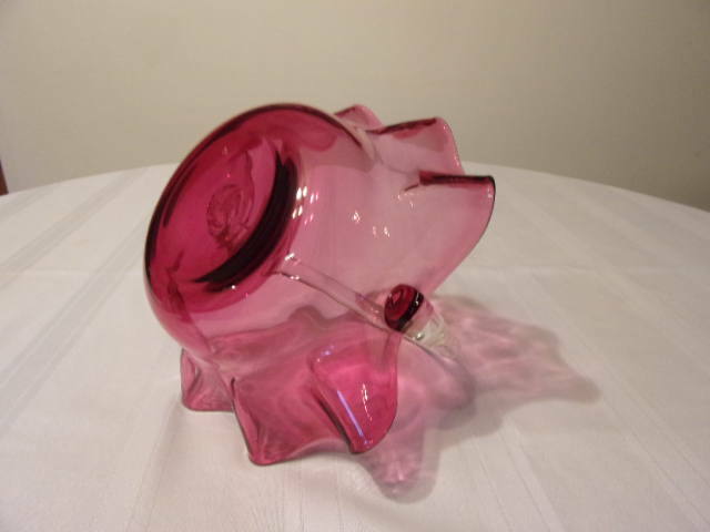 NICE CRANBERRY GLASS HAND BLOWN BASKET WITH CLEAR HANDLE