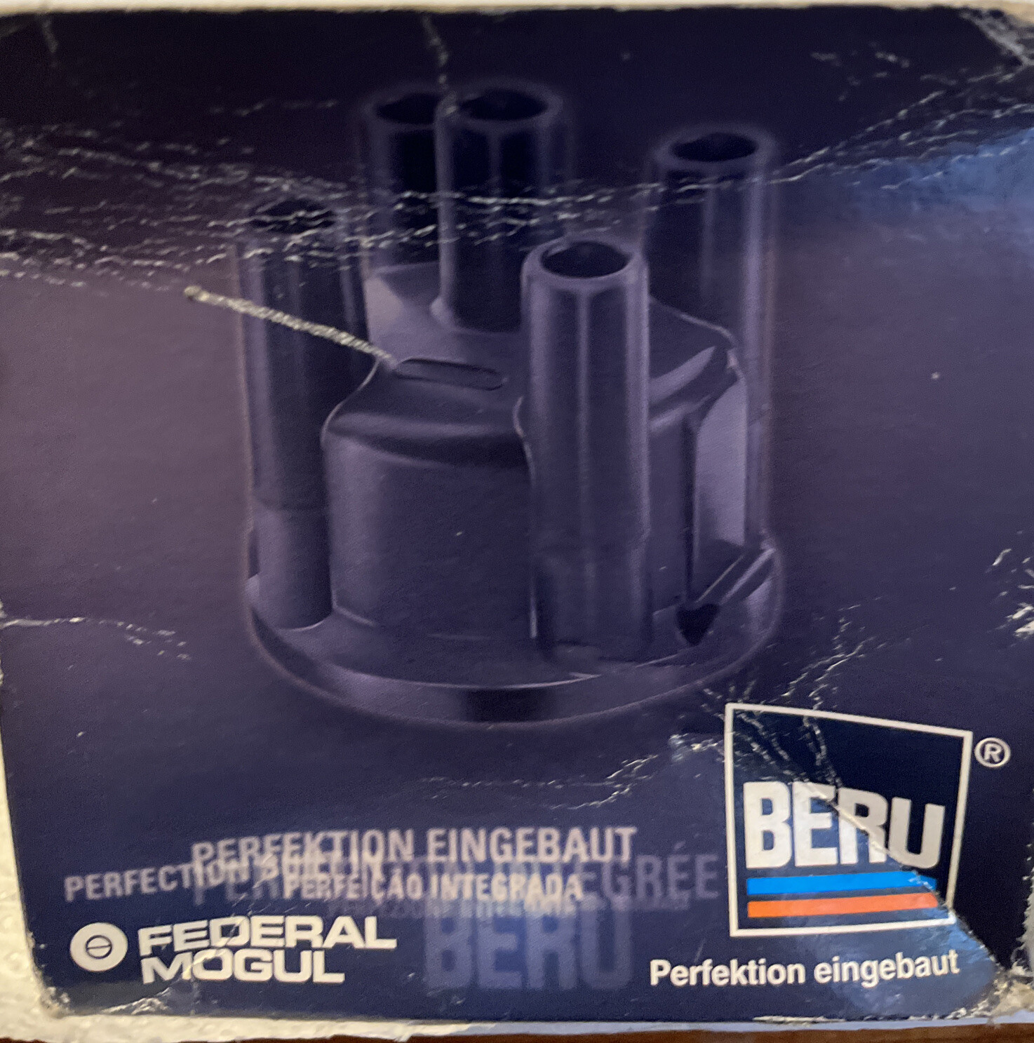 BERU Distributor Cap VK 440 (0 330 920 340)
