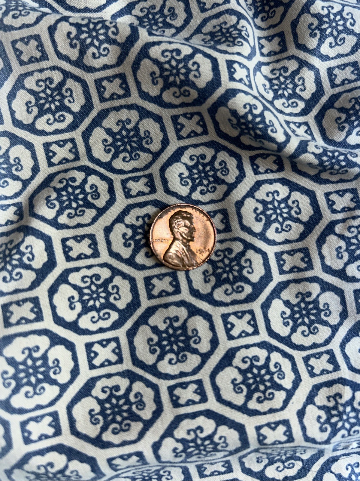 1964 D Lincoln Penny  "L" in "Liberty" and " In God We Trust" On The Rim - Rare