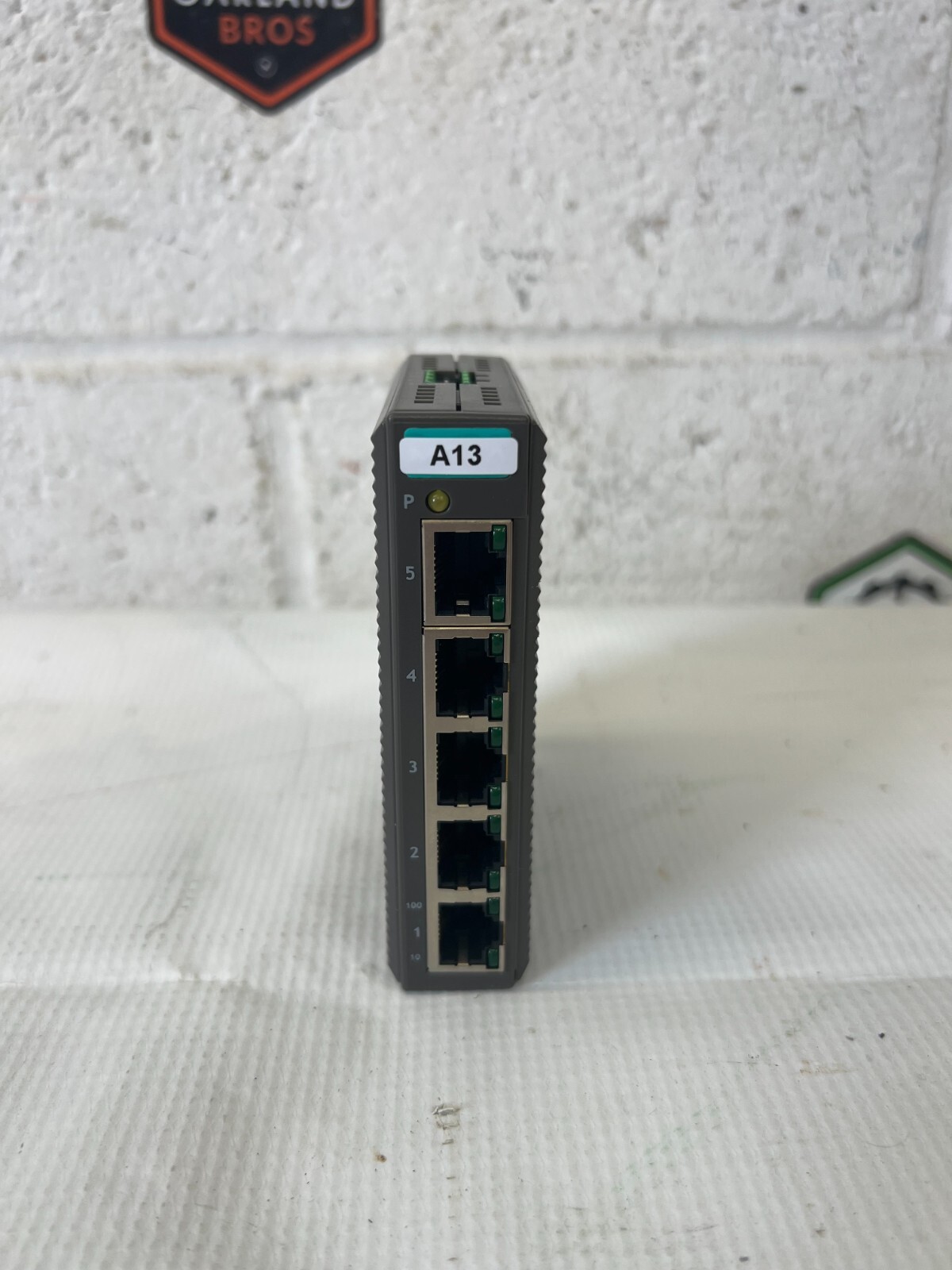 Moxa EDS-205 Ethernet Switch