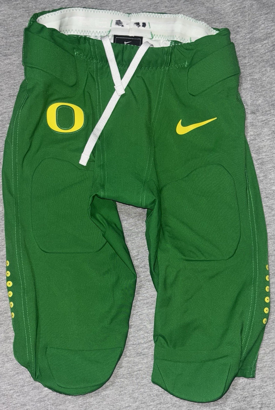 2021 OREGON DUCKS PE GAME WORN Apple Green & Yellow Nike Football Pants W/Pads