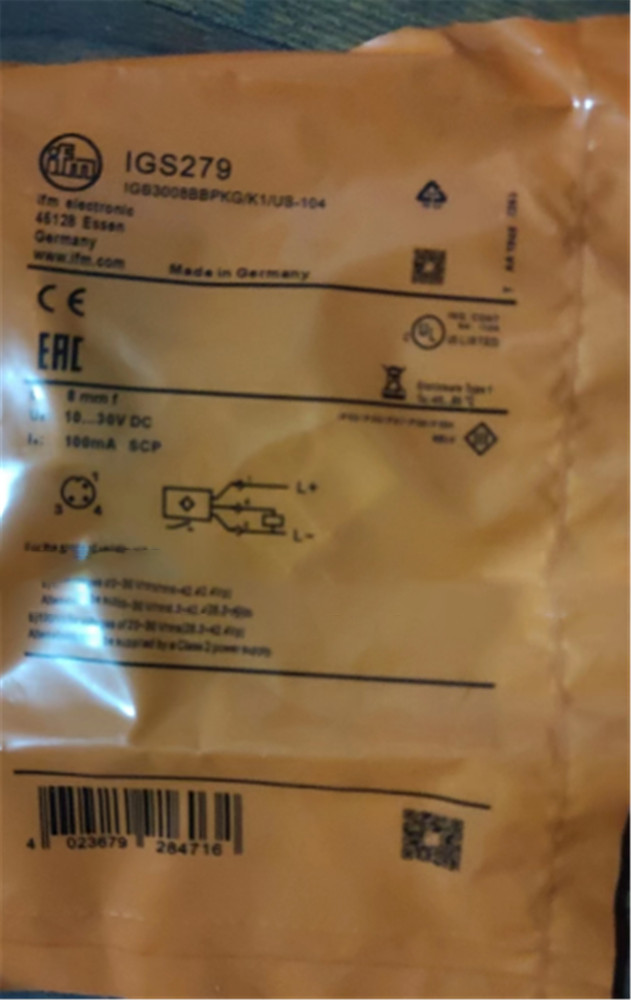 1PCS New For Inductive Proximity Sensor    IGS279