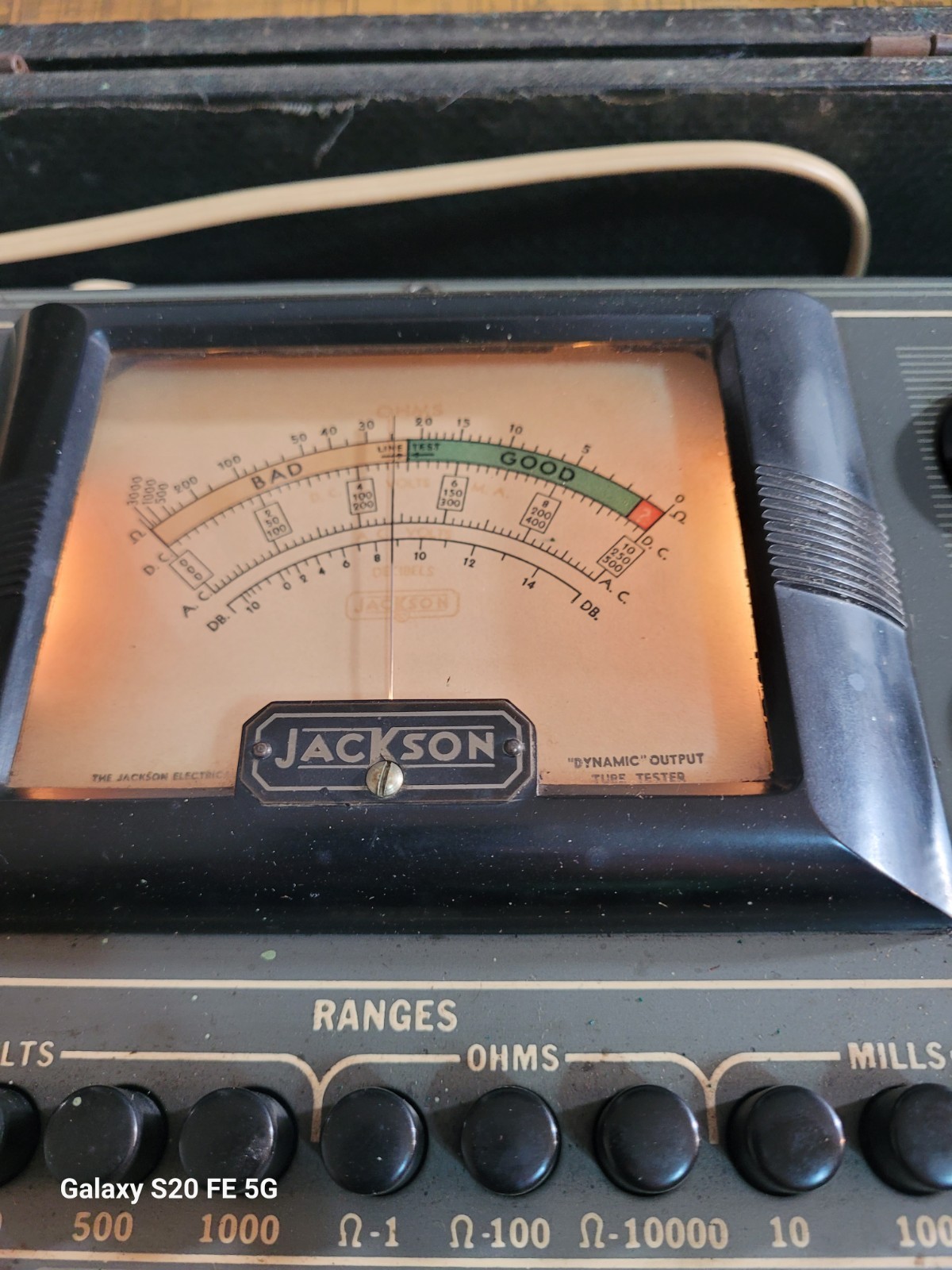 Vintage Jackson Tube Tester Model 637 Powers On UNTESTED