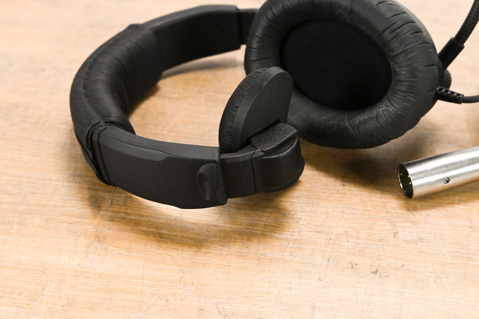 Sennheiser HMD 281 PRO Single-Sided Headset CG012CH