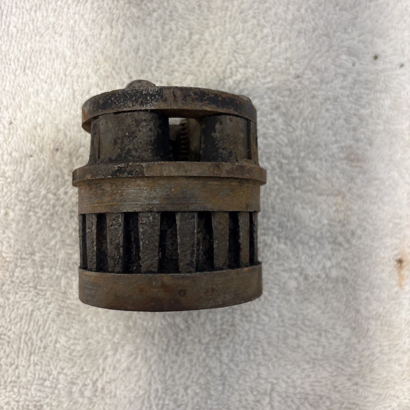 Toledo # 11 Ratcheting Pipe Threader with Handle and 5 Die Left Hand Thread