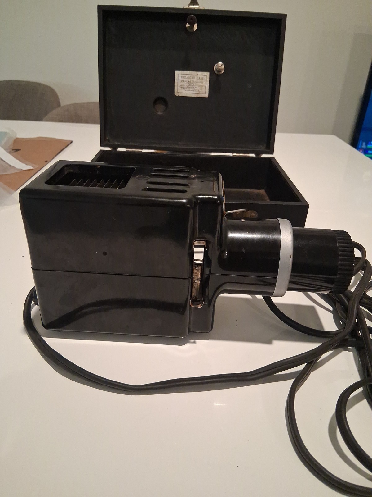 Vintage Kodak Kodaslide Projector Model 1 Original Projecto Case AS IS Untested