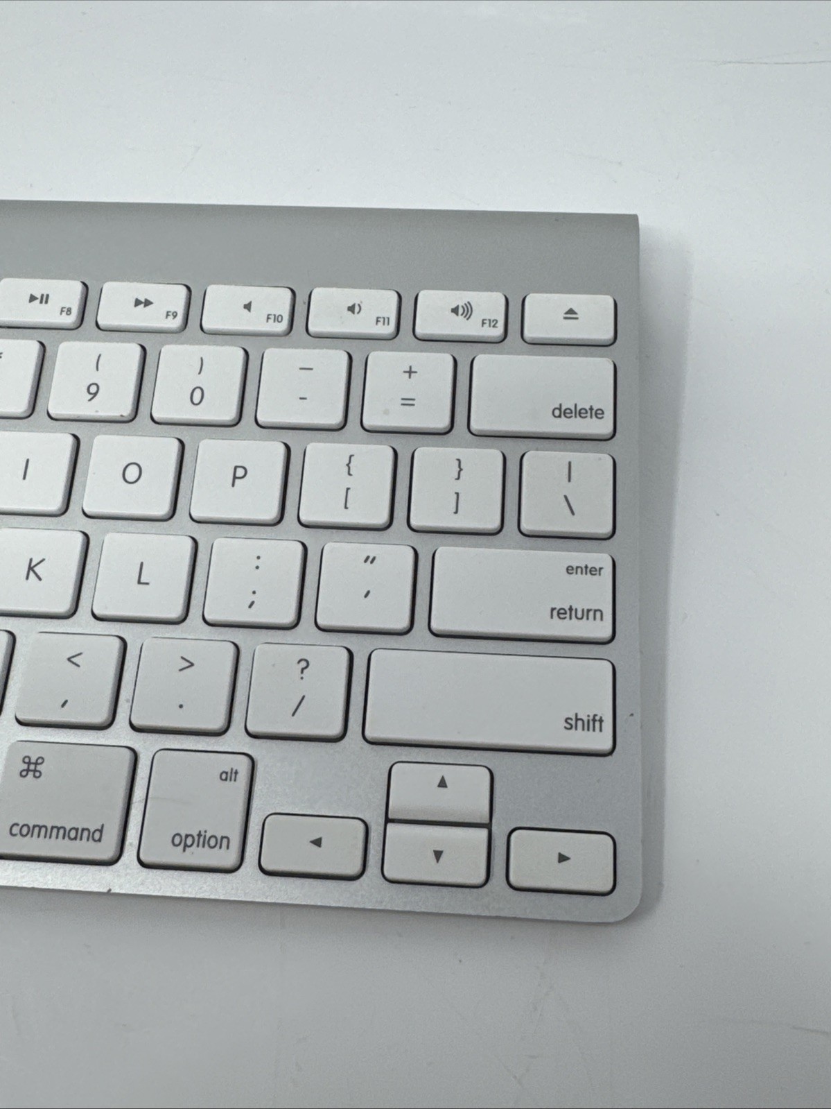 Genuine Apple A1314 Bluetooth Wireless Magic Keyboard Bluetooth TESTED WORKING!