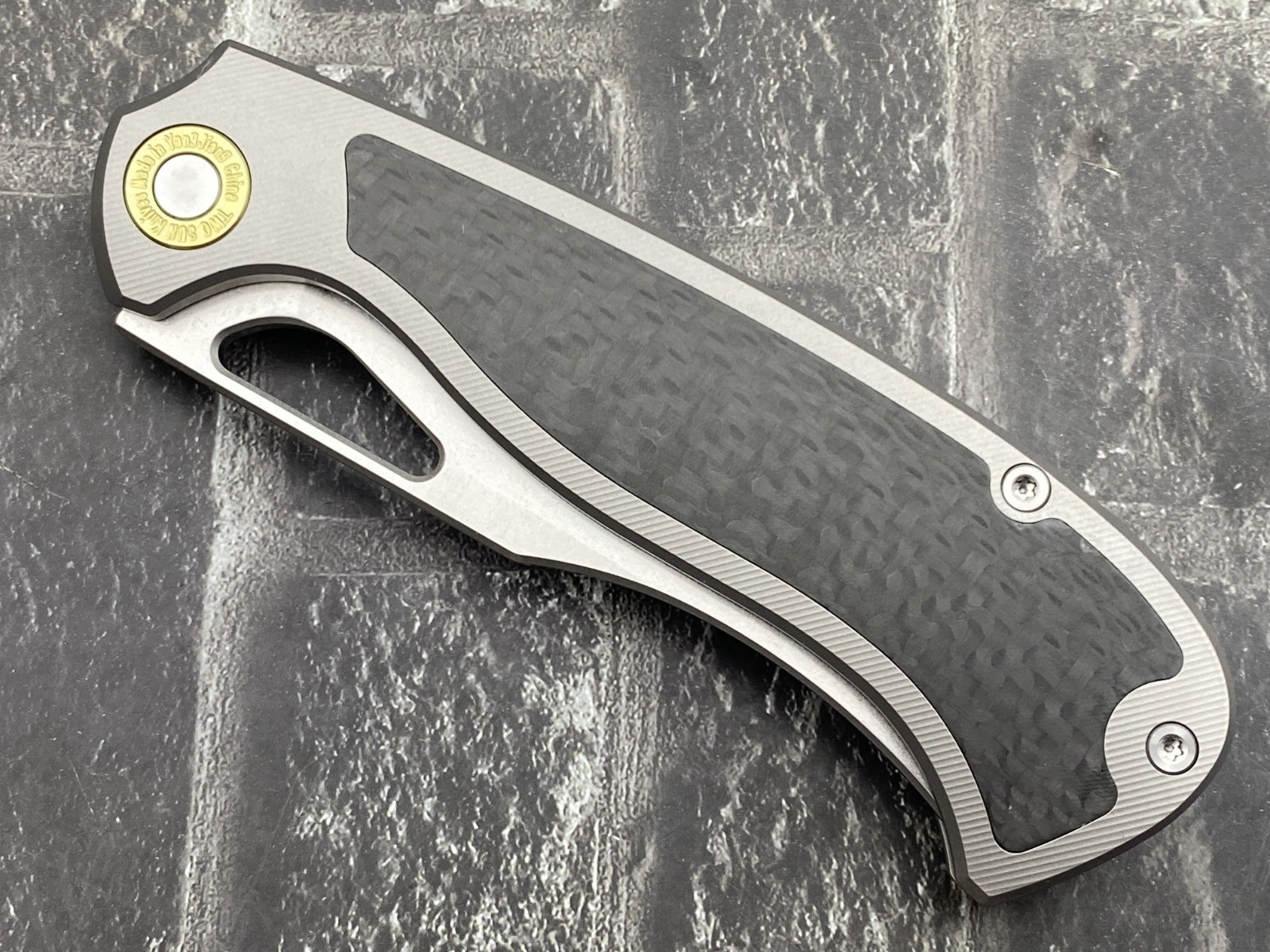 Twosun TS572-K110-CF Folding Knife K110 Blade Titanium/CF Handle Pocket Knife