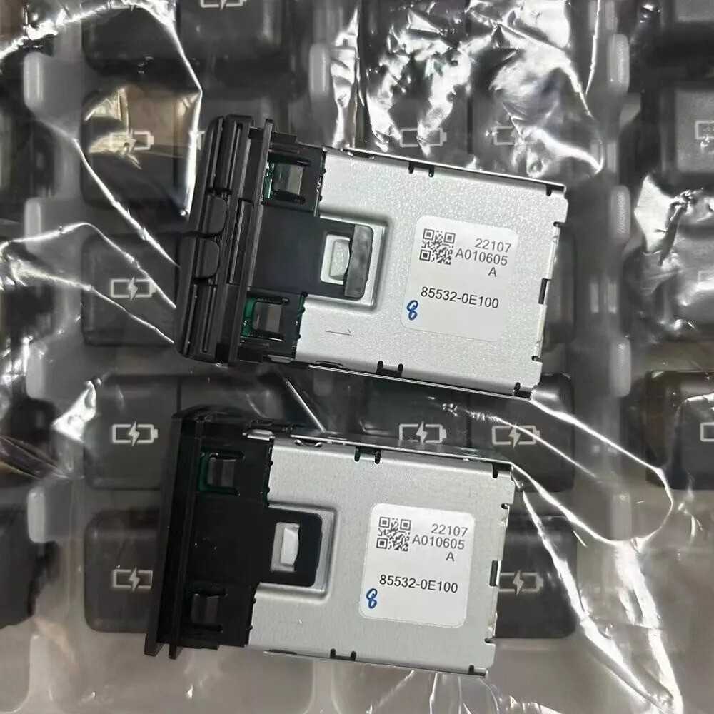 OEM 855320E100, 85532-0E100 New USB Charger Port For Toyota Highlander US Stock