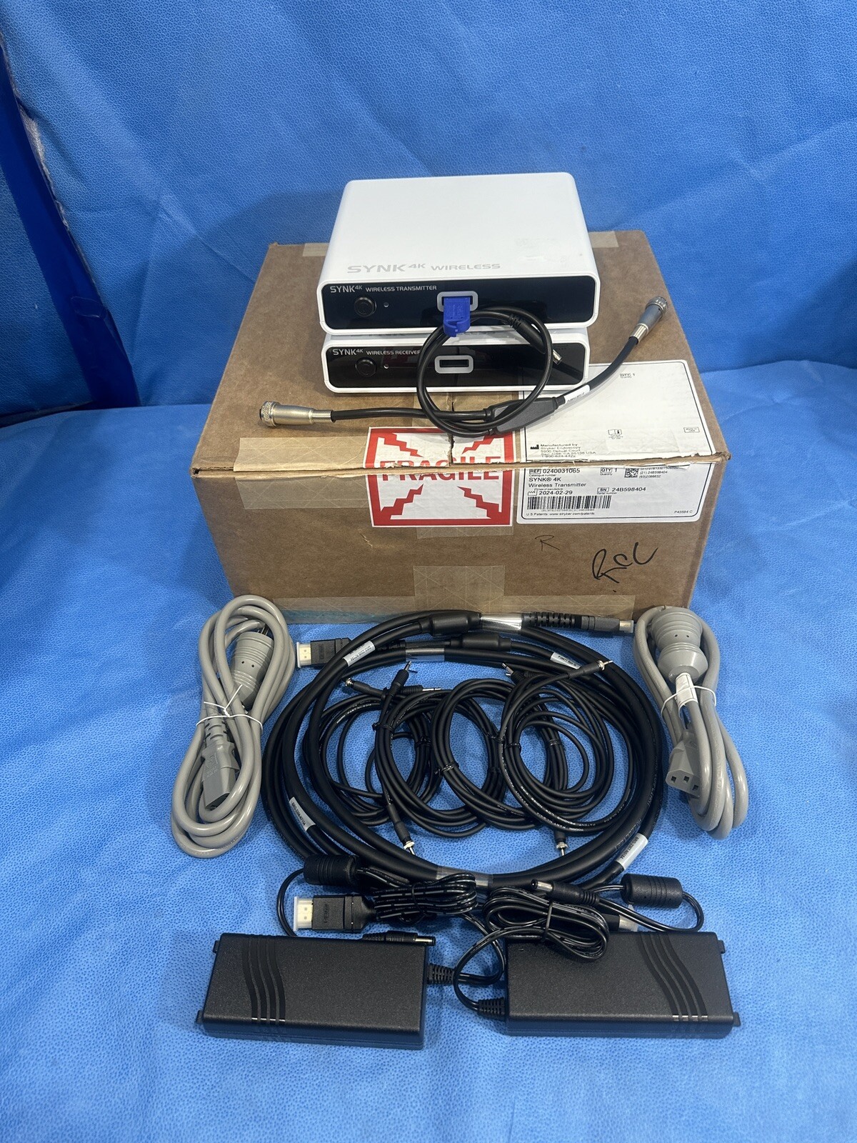 Stryker Synk 4k Wireless Trans 240-031-065 & Rec 240-031-075