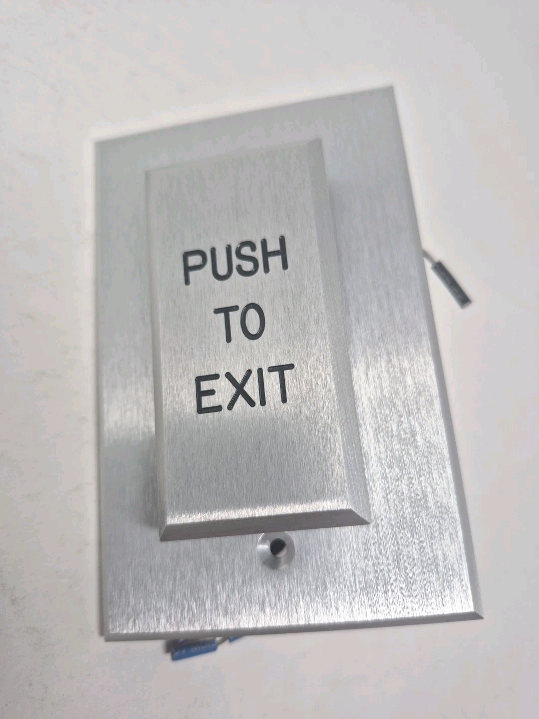 DORTRONICS W5286-P25xE1 Push to Exit Button,24VDC,Silver Button 400C03 - New