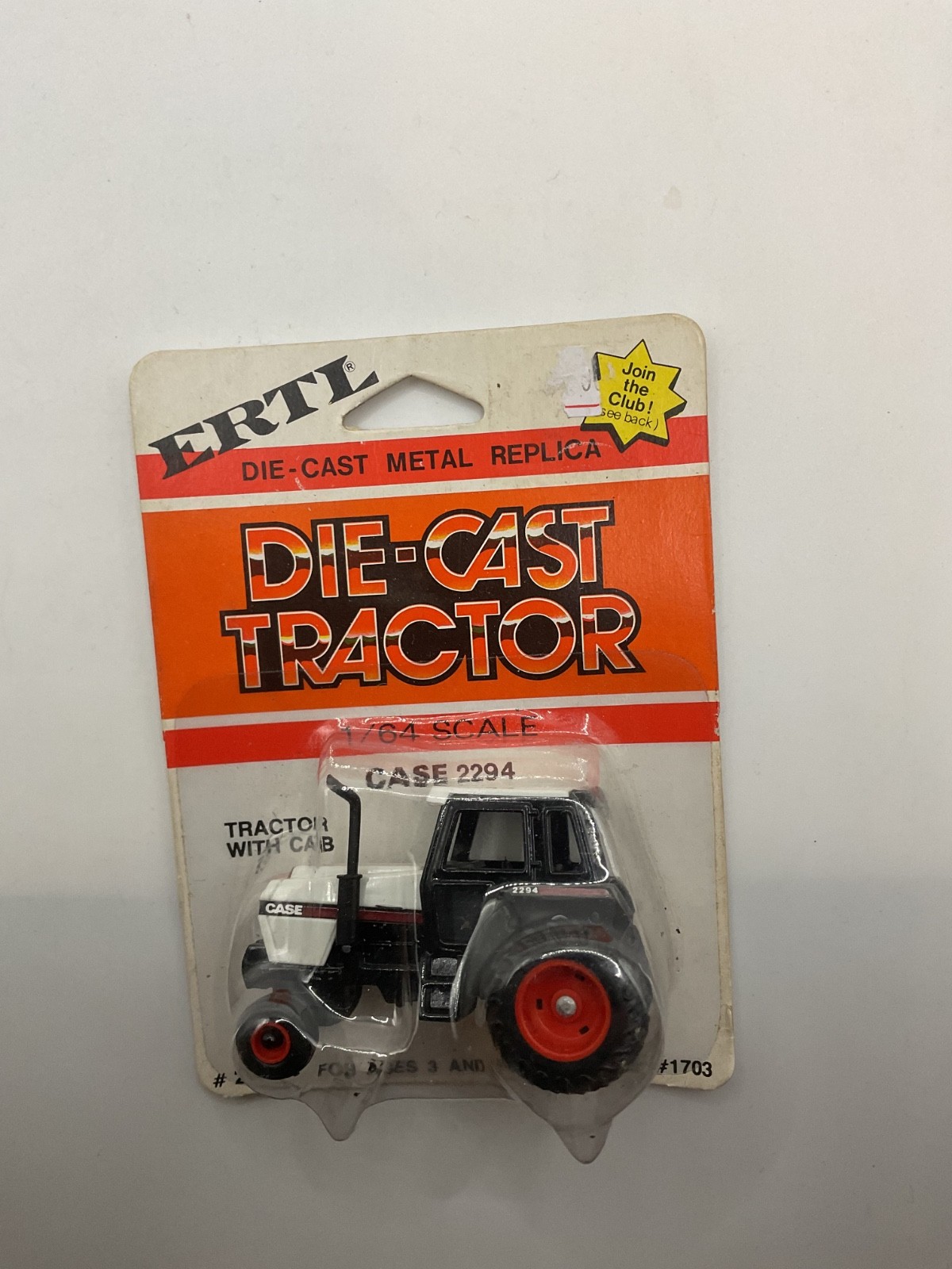 NEW ERTL Die cast Tractor Case 2294 Tractor with Cab #224 1:64 Scale