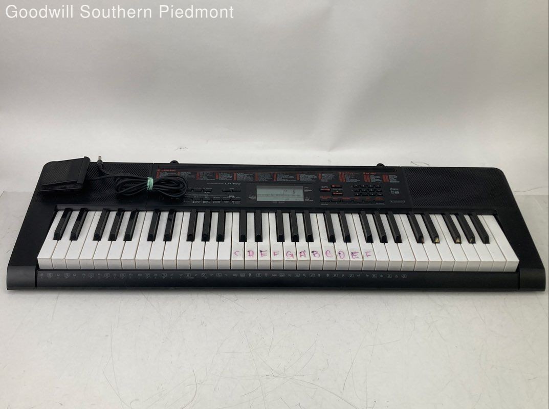 Casio LK-160 Keyboard with Foot Pedal Bundle - Tested
