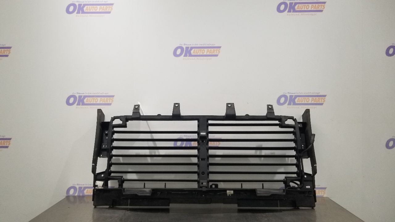 22 CHEVY SILVERADO 1500 CLASSIC UPPER AIR SHUTTER 2.7L
