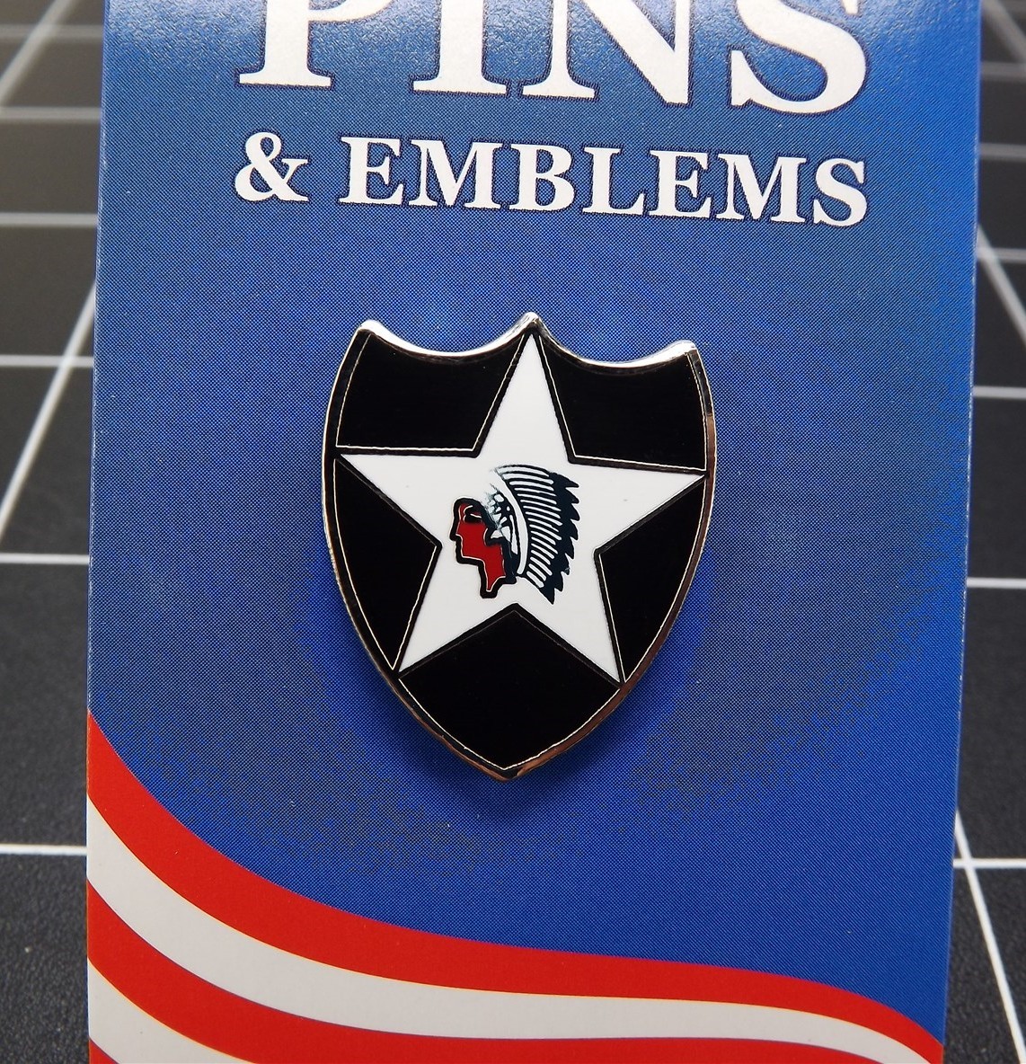 BRAND NEW Lapel Pin United States Army 002ND Infantry Division 1"