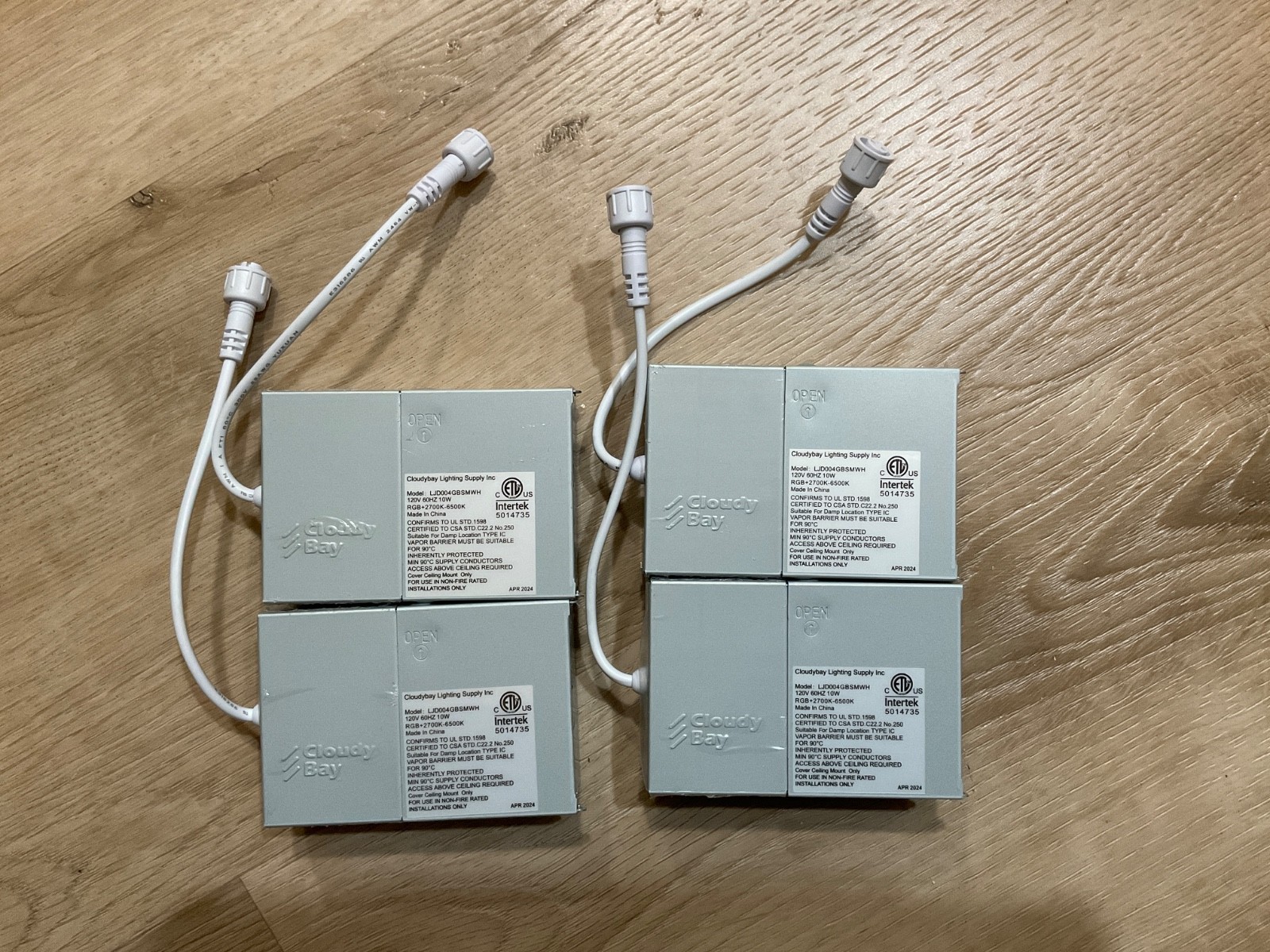Cloudy Bay 4 inch 2700K- 6500K Junction Box set of 2 *NEW*