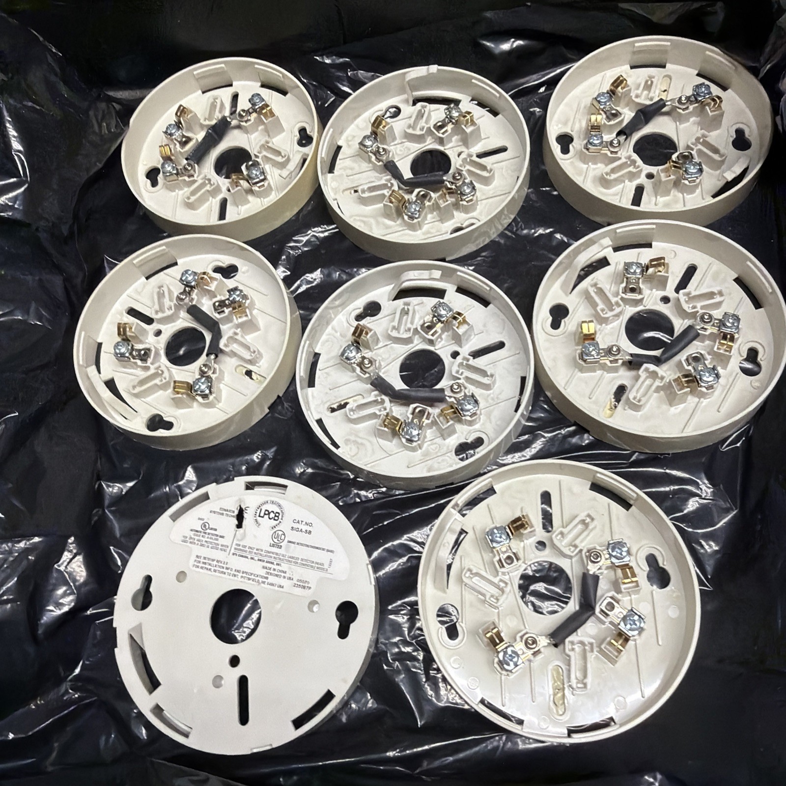 Edwards SIGA-SB Signature Series Smoke Detector Base EST, ADT, Siemens, Landis
