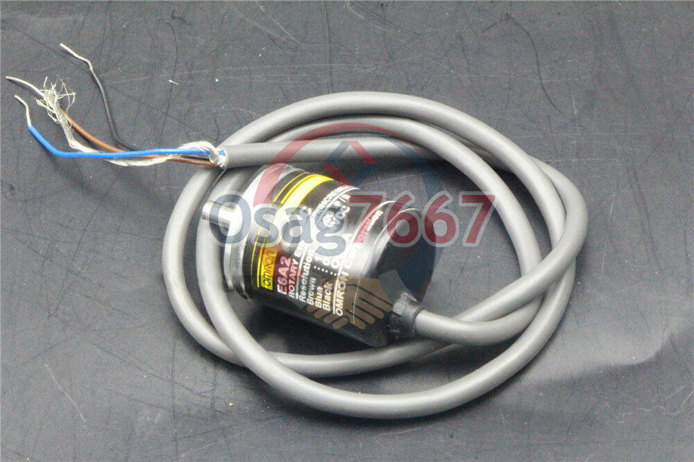 1x NEW OMRON E6A2CS5C E6A2-CS5C 500P/R Rotary Encoder