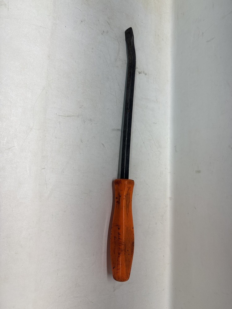 Snap-On Striking Prybar Model SP818A