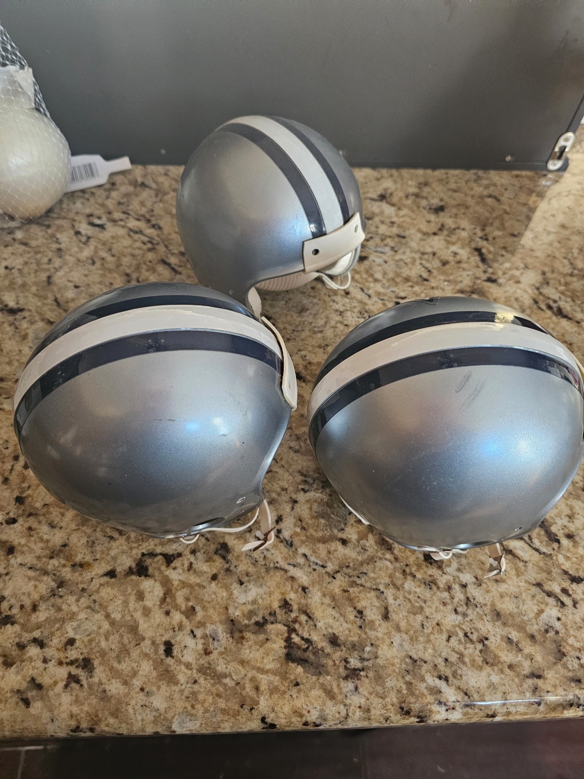 LOT OF 3 DALLAS COWBOYS  NFL MOUNTED MEMORIES FOOTBALL MINI HELMET RIDDELL