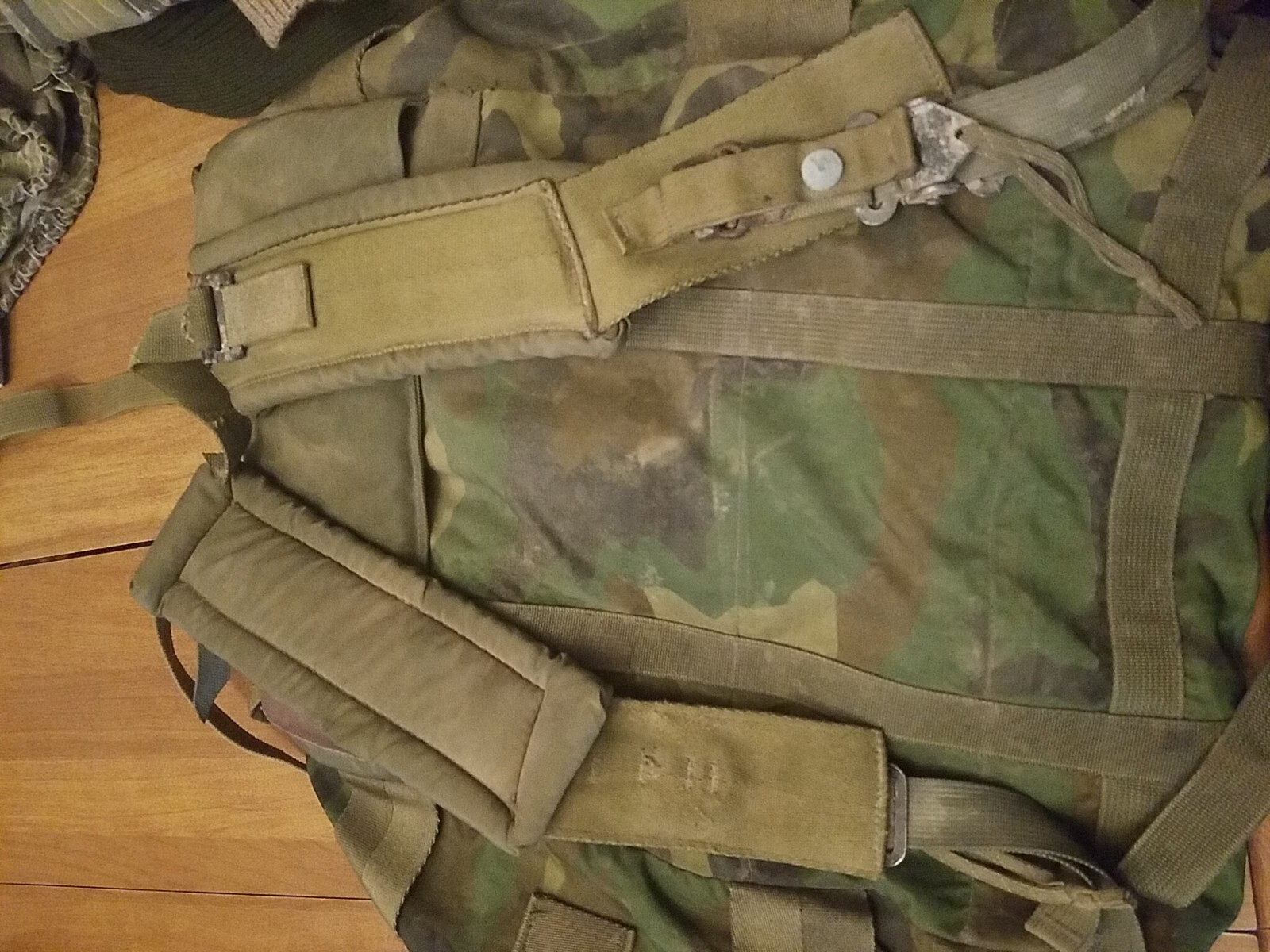 Usgi Woodland Camo Medium Alice Pack Without Frame