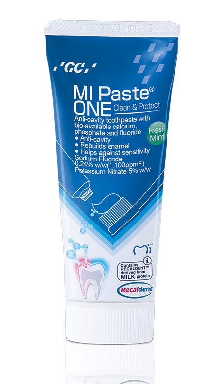 GC MI Paste Fresh Mint Anti-cavity Toothpaste with RECALDENT Tech