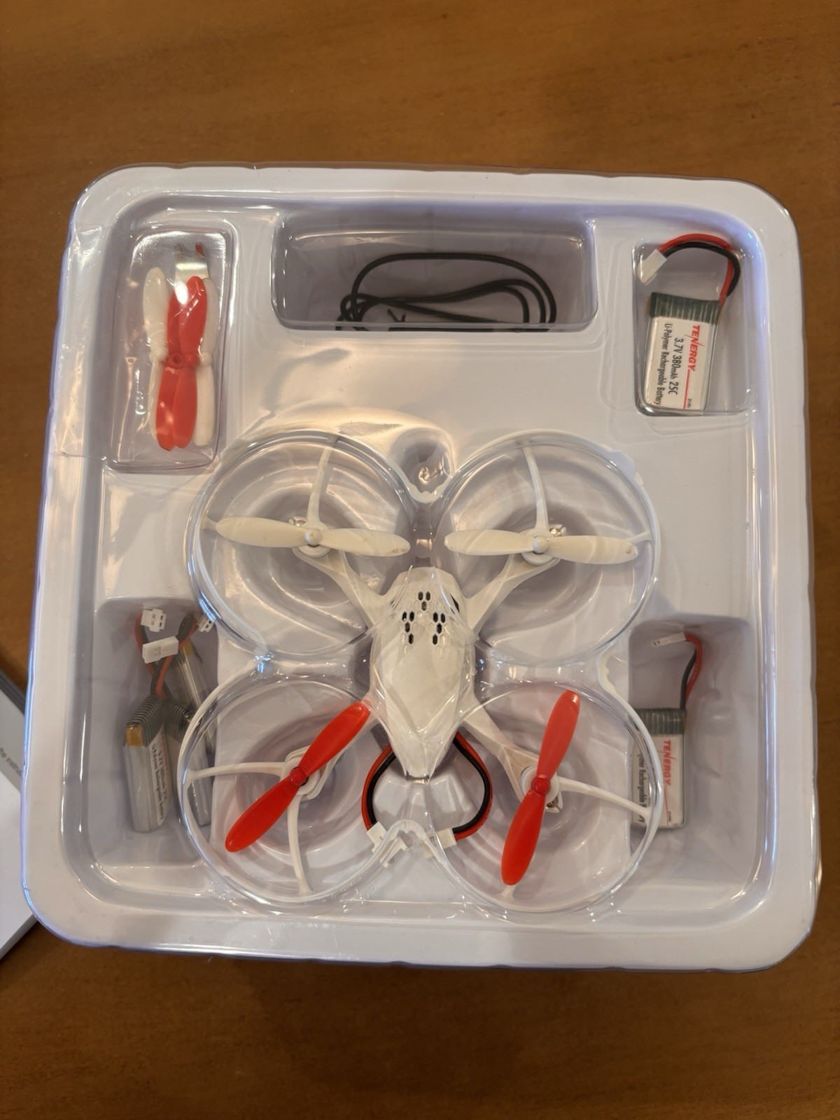 Hubsan FPV X4 H107D 4 Channel 2.4GHz Mini Quadcopter Drone - + 5 Batteries